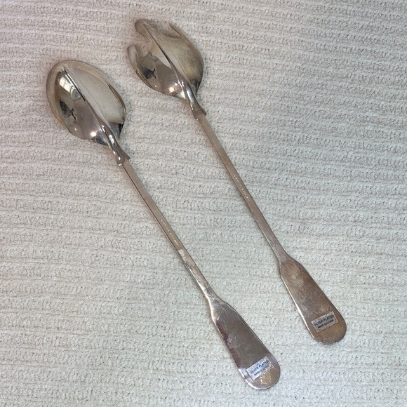 Wallace Silversmiths Elegant Silver Salad Servers - Picture 3 of 6